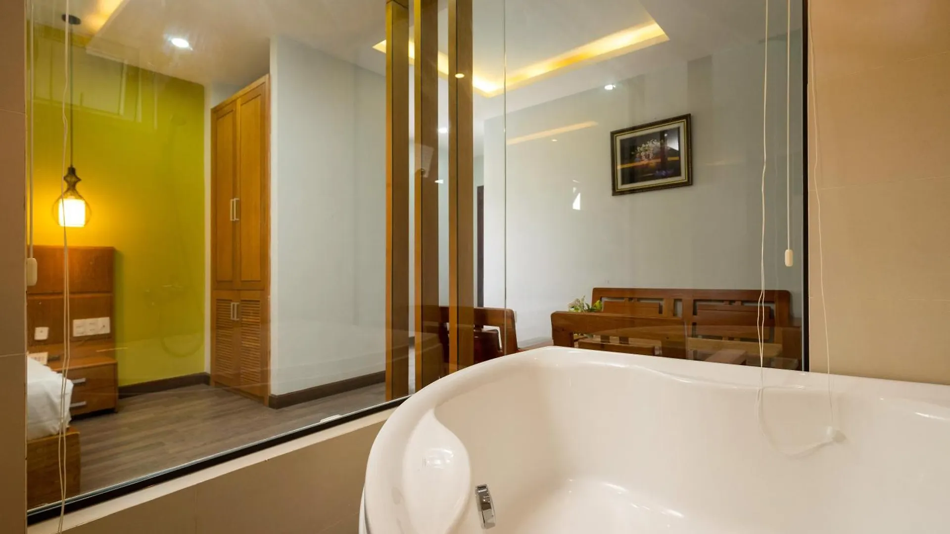 Dao Tien Hotel - Pham Van Dong Da Nang