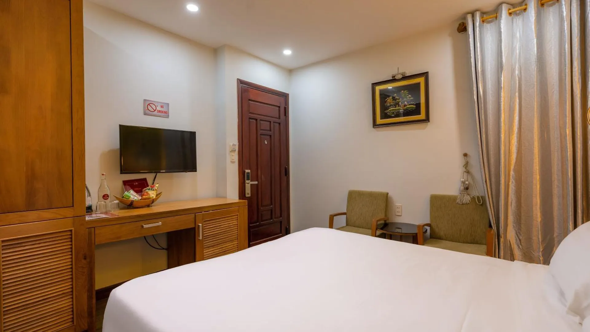 Dao Tien Hotel - Pham Van Dong Da Nang
